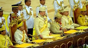 Adapun yang pernah memerintah di kerajaan melayu antara lain: Manifesto Ph Bakulsampahkan Raja Raja Melayu