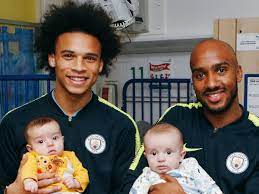 The manchester city winger, 22, took to twitter on saturday lunchtime to say that. Man City Players Spread Christmas Cheer With Manchester Hospital Visits Manchester Evening News