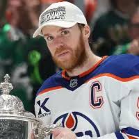 Connor McDavid, Oilers' contract saga could drag