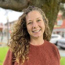 Lauren Dusek's Instagram, Twitter & Facebook