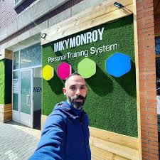 Miky Monroy Personal Training System