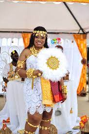 Pin By Rebecca Abodo On Special In 2021 African Head Dress Best African Dresses Traditional Wedding Attire
