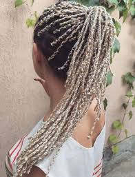Should you have long, prolonged nails, make sure to at least once try to conduct a design with a molding and, most likely, you will continue being his lover for just a long time! 20 Cosy Hairstyles With Yarn Braids