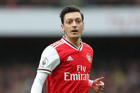 Mesut ozil trains with turkish side fenerbahce following his transfer from arsenal. Breaking News Ozil Completes Fenerbahce Move After Arsenal Exit Mykhel