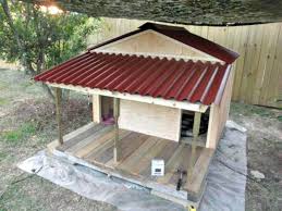 45 Einfache Diy Dog House Plane In 2020 Hundehutten Im Freien Hundehaus Diy Hundehaus Ideen