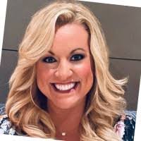 Carrie Montgomery's Instagram, Twitter & Facebook