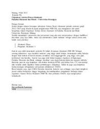 Berbicara mengenai surat lamaran kerja, anda bisa menulisnya dalam bahasa indonesia dan bahasa inggris. Contoh Surat Lamaran Pramugari Garuda Bahasa Inggris Contoh Surat