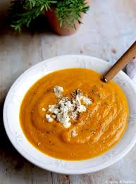 Soupe De Carottes Et Feta Recette En 2020 Soupe De Carotte Alimentation Carotte