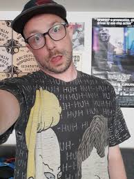 Excitement about a T-shirt in the Johnny Depp official group