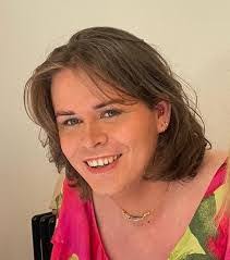 Leanne Doss's Instagram, Twitter & Facebook