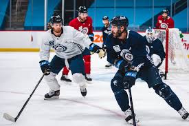 V j e d ɔ. Jets Perreault Au Sein De L Escouade De Reserve L Express