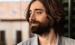 Juan Gómez Bárcena: «Una relación amorosa o de amistad no puede verse en  términos de rentabilidad»