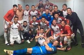 Colon (host) and argentinos jrs (guest) tournament: Video Asi Fueron Los Festejos De Colon Tras Superar A Argentinos Jrs El Litoral Noticias Santa Fe Argentina Ellitoral Com