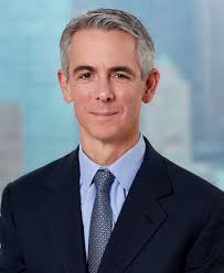 KEYNOTE SPEAKER TOM PETRIE Chairman Petrie Partners