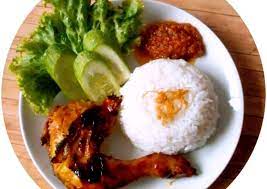 Satu set alat pembakaran arang sate ayam sapi jagung nasi ketan bakar panggangan daging panggang bbq pemanggang sosis. Cara Memasak Nasi Ayam Bakar Yang Lezat Resepenakbgt Com