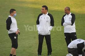 يفكر فان دي بيك في مغادرة مانشستر يونايتد. ÙŠÙ„Ø§ ÙƒÙˆØ±Ø© ÙŠÙƒØ´Ù Ù…Ù„Ø§Ù…Ø­ ØªØ´ÙƒÙŠÙ„ Ø§Ù„Ù…Ù†ØªØ®Ø¨ Ø£Ù…Ø§Ù… ÙƒÙŠÙ†ÙŠØ§ ÙŠÙ„Ø§ÙƒÙˆØ±Ø©