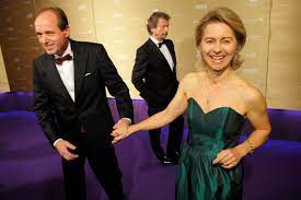 Check spelling or type a new query. Nachfolge Von Franz Josef Jung Von Der Leyen Wird Arbeitsministerin Der Spiegel