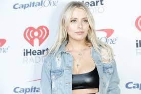 The corinnakopf community on reddit. Z26f74d5pcdcum