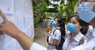 Thí sinh than khó không làm được bài. Txdapk6z9uwtbm