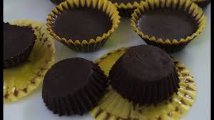 Sebelum anda dapat menggunakan coklat mould, anda hendaklah mencairkan coklat. Cara Membuat Coklat Homemade Youtube