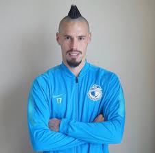 Born 27 july 1987) is a slovak professional footballer who plays as an attacking midfielder for swedish allsvenskan club ifk göteborg and the. Bude Hamsik V Cine Zit V Chudobe Zabudnite Byvat Bude V Tomto Palaci Precitaj Si