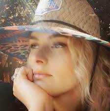 Daphne Dorman died by apparent suicide just weeks after Dave Chappelle gave  her a shoutout in his latest Netflix special.