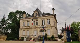 Places to see, ways to wander, and signature experiences. Photo A Saint Medard De Guizieres 33230 La Mairie Saint Medard De Guizieres 254023 Communes Com