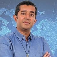 Ricardo Mazariegos's Instagram, Twitter & Facebook