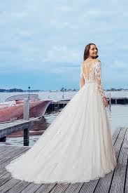 Check spelling or type a new query. Brautkleider Perfect Day Braut Festmodenwelt In Eslohe