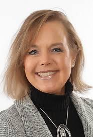 Kristin Eckhardt's Instagram, Twitter & Facebook