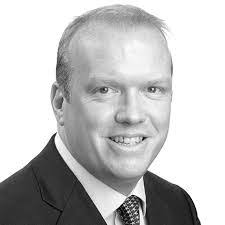 Robert Spearing's Instagram, Twitter & Facebook