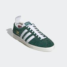 Mit icons wie dem adidas superstar und dem innovativen adidas nmd, neben den begehrtesten weißen adidas trainern wie dem stan smith, gibt es für jeden etwas. Adidas Gazelle Vintage Schuh Grun Adidas Deutschland
