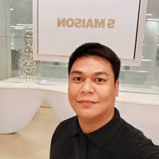 Make life more fun at Miniso! 🎉 Shopping becomes even better when you pay  cashless. Pay with Maya QR at Miniso to enjoy secure & seamless payments.  Maya Philippines, Inc. and Maya