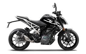 Black And White Bike Color Who Else Would Like The Duke 390 In This Black And White Color Scheme Ktm Duke Duke Bike Ktm