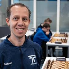 Livet på Telemark Toppidrettsgymnas av Benjamin Halvorsen