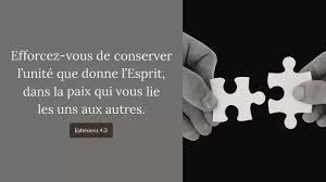 Moi Qui Suis Prisonnier A Cause Du Seigneur Je Vous Demande Donc Instamment De Vous Conduire D Une Maniere Digne De L Appel Qu Versets De La Bible Paix Esprit