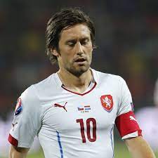 74,000 likes · 40 talking about this. Legenda Se Louci Tomas Rosicky Ukoncil Karieru Souteze Fotbal Cz