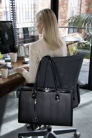 The Best Designer Laptop Bags Are For Those That Are Elegant But Still Make An Impact Http Mybes Laptop Handbag Laptop Bag For Women Office Bags For Women