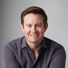 🚀 Understanding the Difference: Small Business vs.