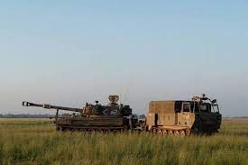 بالصور لاول مرة منذ 2014 جيش الاحتلال يستكمل نشر بطاريات مدفعية مقابل غزة سما الإخبارية military vehicles military tank