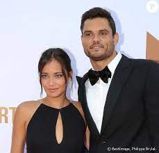 Le nom de florent manaudou est indissociable de celui de sa sœur laure qui lui a servi de guide dans le monde de la natation, lors de ses plus jeunes années et qui a. Florent Manaudou Et Alize Lim En Couple Ils Officialisent Au Gala Mouratoglou Purepeople