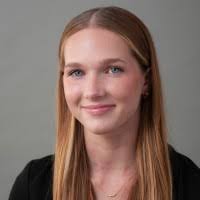 Amber Findlay's Instagram, Twitter & Facebook