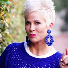 I love the color /cut combo, but this fat face GOT to go