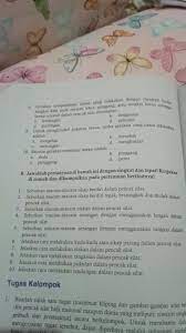 Teknik memukul ini terdapat beberapa jenis yaitu teknik memukul jab, strike, hook, dan upper cut. Sasaran Gerakan Memukul Lawan Adalah Sedang