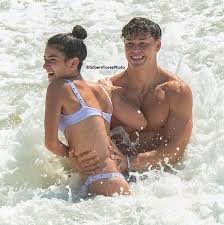 Dixie And Noah In 2020 Perfect Sisters Cute Couples Goals Dance Videos