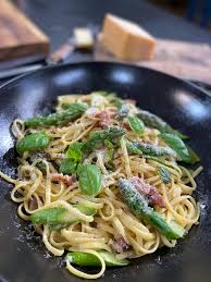 Asperges gratinées (1760 consultations)voir la recette. Ma Recette De Linguine Aux Asperges Vertes Laurent Mariotte