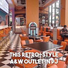 Here's one about the closing down of a&w pj drive through. The Smart Local Malaysia A W Restaurant In Pj With Retro Decor Facebook