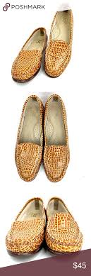 Sas Gold Crocodile Print Loafer Sz 7 5 In 2020 Loafers Sas Shoes Flat Shoes Women