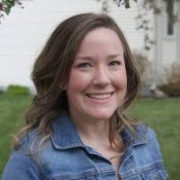 40+ "Kim Heil" profiles