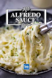 Keto Alfredo Sauce Delicious Creamy Low Carb Italian Favorite Recipe In 2020 Keto Alfredo Sauce Creamy Recipes Alfredo Sauce Easy